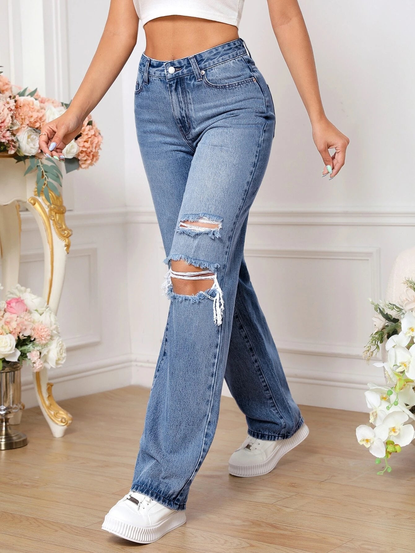 Gerade Tall Jeans mit Cut-Out