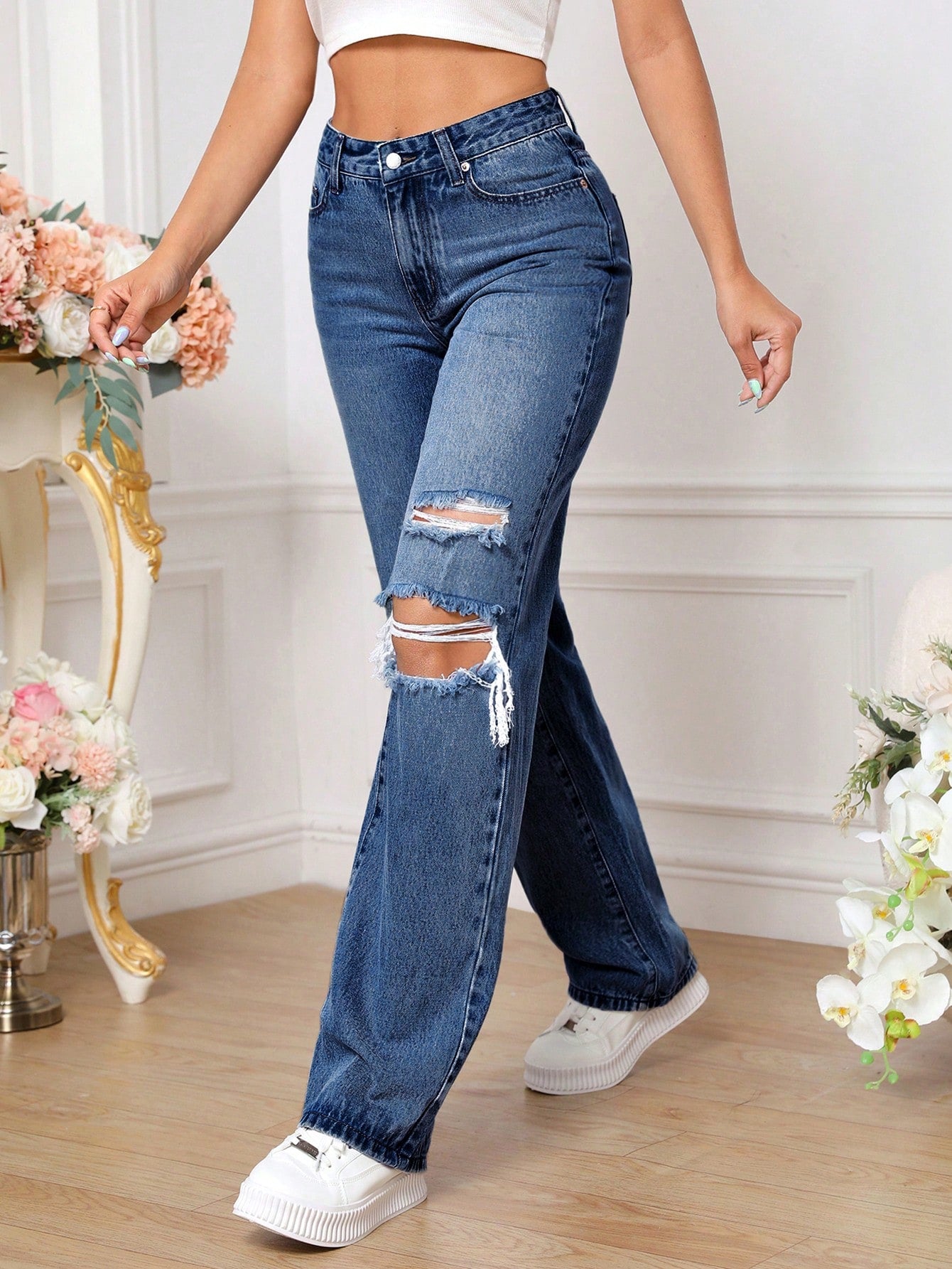 Gerade Tall Jeans mit Cut-Out