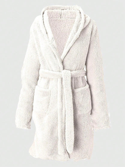 Damen Fleece Bademantel mit Kapuze – Warm & Kuschelig